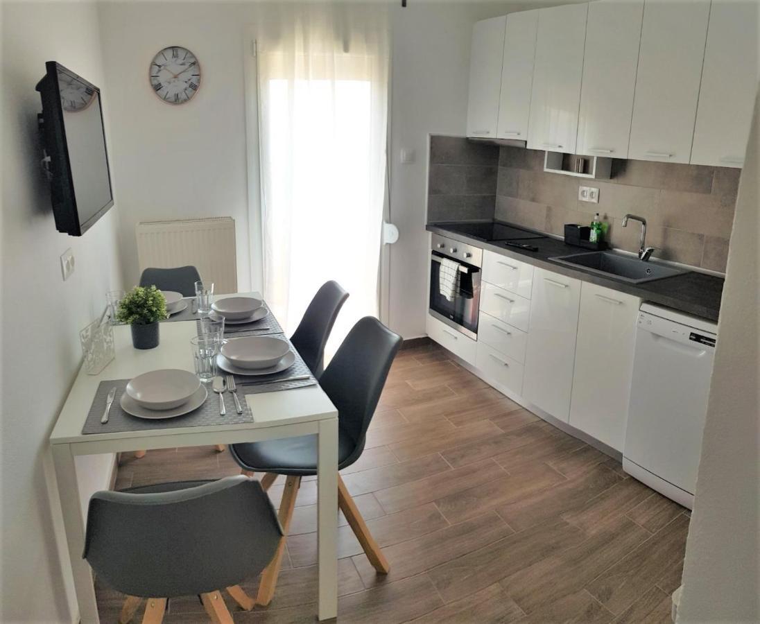 Seaview Deluxe Apartments سالونيك المظهر الخارجي الصورة